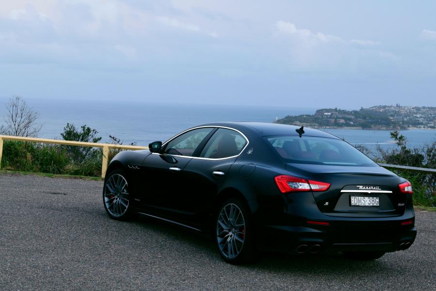  Maserati Ghibli S GranSport 2018 года  (AU) (фото 24 из 38)